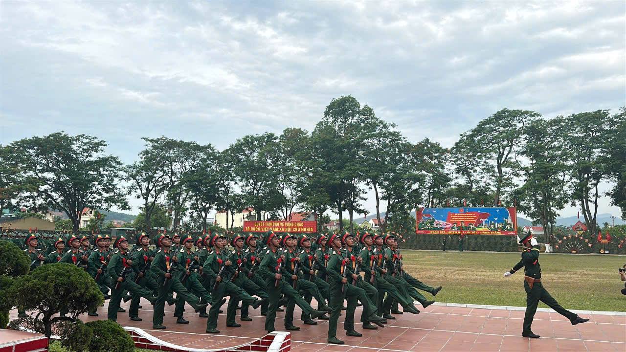 anh tin bai